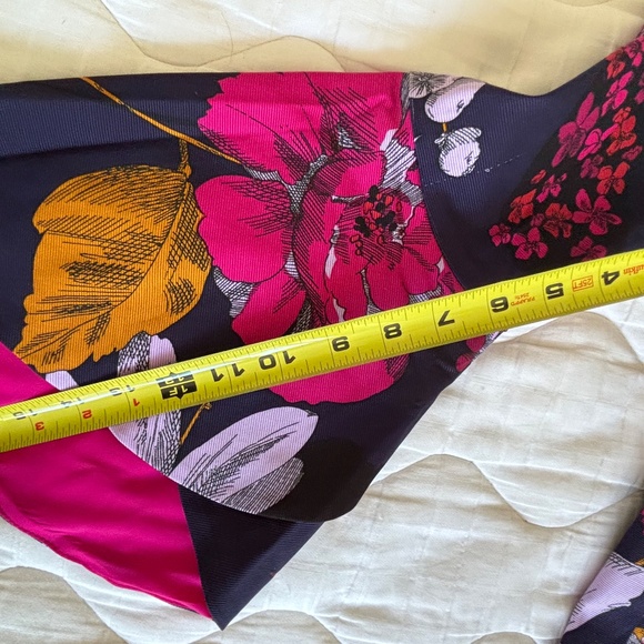 Fun multi-colored Trina Turk party dress - Picture 5 of 11